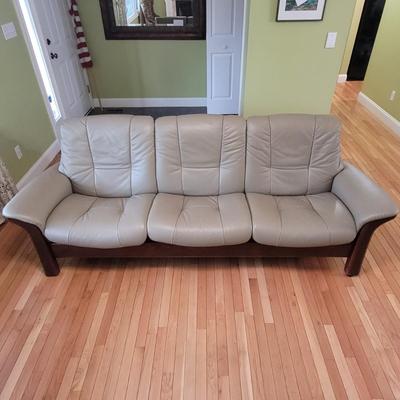 Ekornes Stressless Couch (LR-EL)