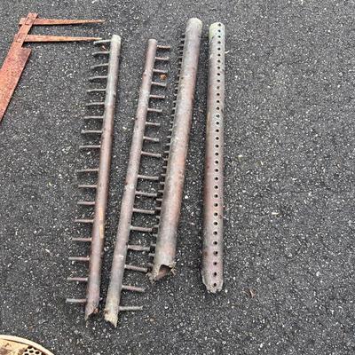 Unique Old Farm Collectibles (G-RG)