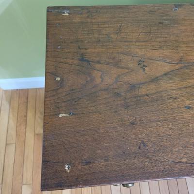 Early American Solid Wood Dresser (DR-EL)