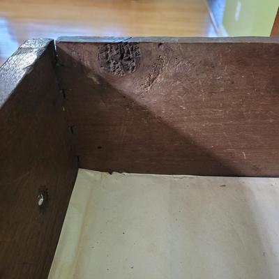 Early American Solid Wood Dresser (DR-EL)