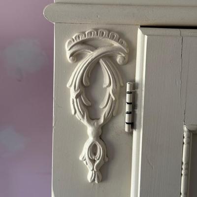 LOT 1A: Vintage Lexington Wardrobe