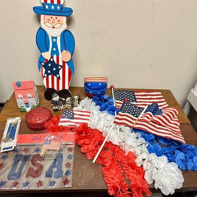 4th of July Decor Lot: Red, White and Blue items