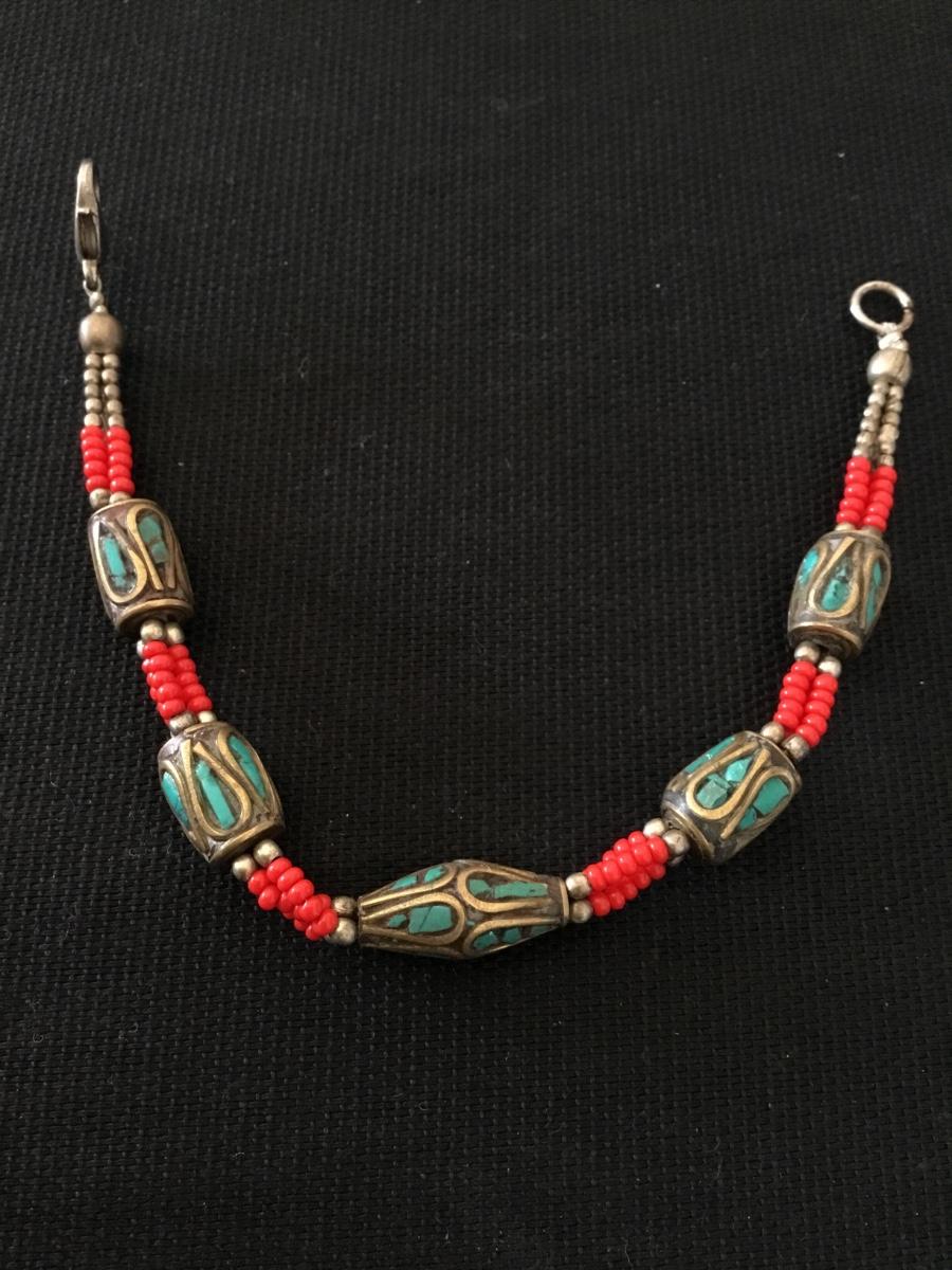 Vintage turquoise, inlaid beaded bracelet | EstateSales.org