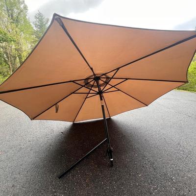 8ft Hampton Bay Umbrella (G-RG)