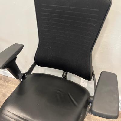 Office desk chair