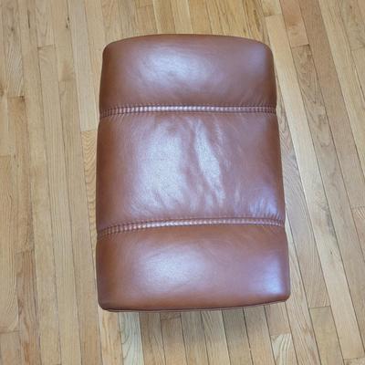 Ekornes Stressless Recliner and Ottoman (B1-EL)
