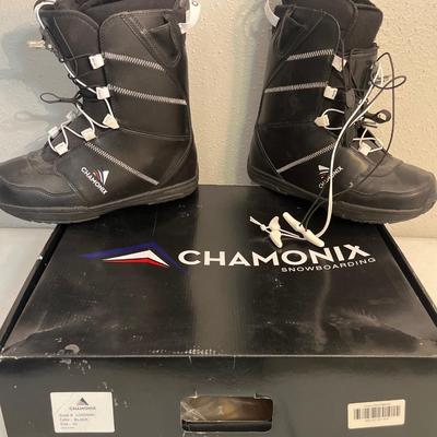 Chamonix Snowboarding boots size 10 men’s