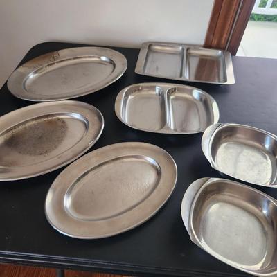 Stainless Steel Serving Pieces