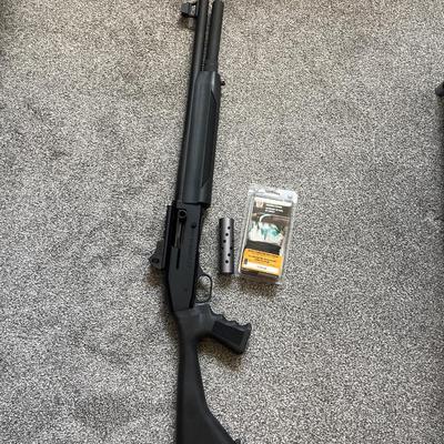 Mossberg model 930 tactical 12 gauge shotgun