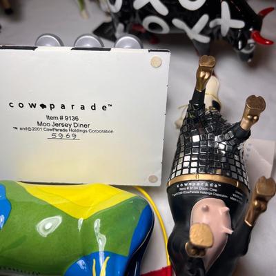 Huge Lot of Cowparade Figurines (PB-RG)