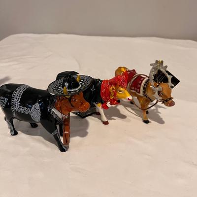 Huge Lot of Cowparade Figurines (PB-RG)