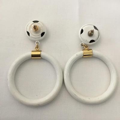 Cool, vintage, white enamel, gold tone, hoop, dangle earrings