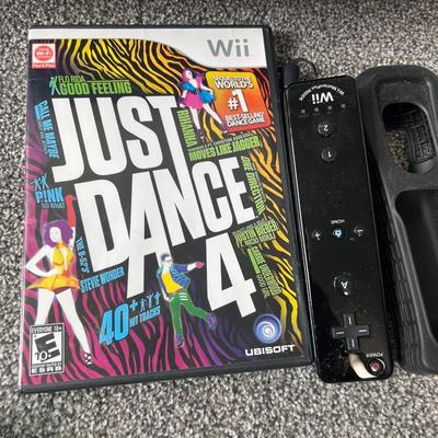 Wii Resort with accessories