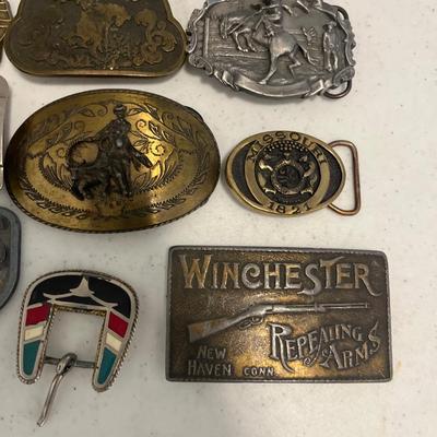 Felt Buckle collection