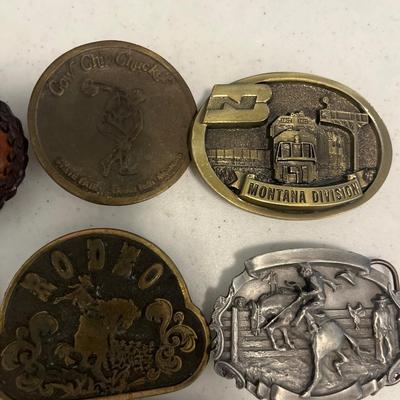 Felt Buckle collection