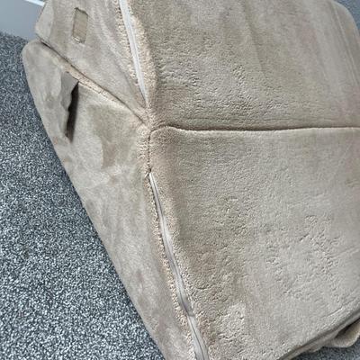 Wedge pillow plus two