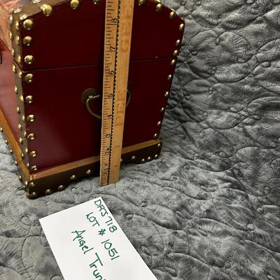 Cherub (Angel) Treasure Chest Trunk - 10"Wx9"Hx7.5"D Approx