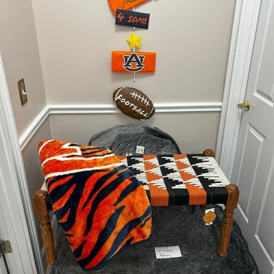 Auburn Lot