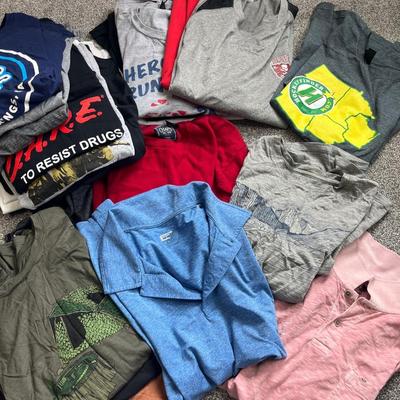 Variety of T-shirts (M & L)