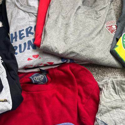 Variety of T-shirts (M & L)