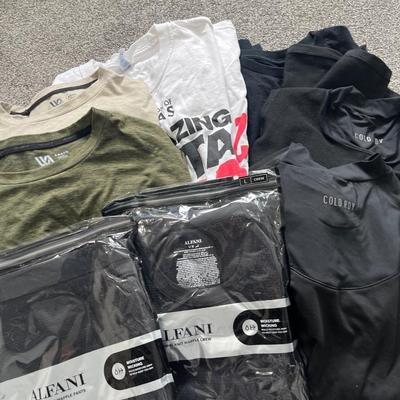 Long sleeve shirts with thermal pants size large