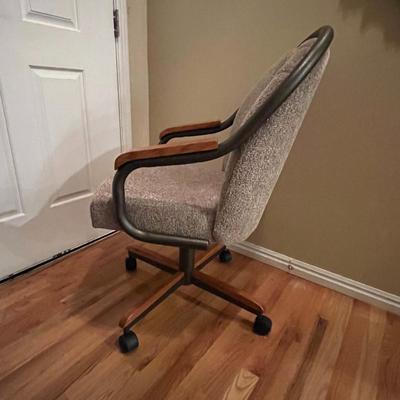 Tilt Caster Arm Chair