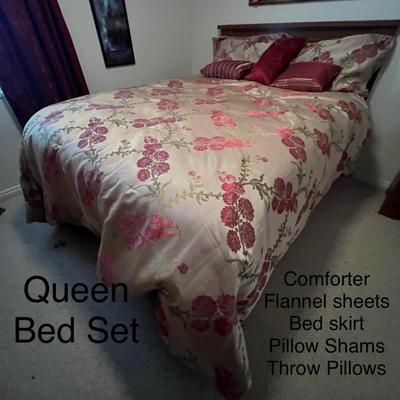 Floral Comforter Queen Set – Soft Beige With Pink