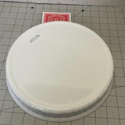 White Corning Ware 10 in. Ceramic Fluted Quiche