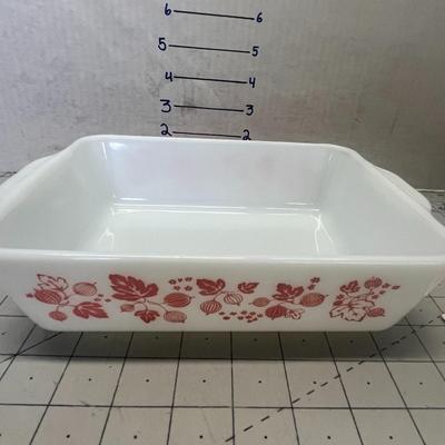 Vintage PYREX Q503 Gooseberry Refrigerator Dish With Lid