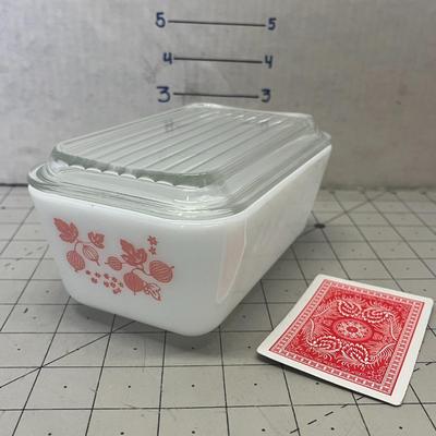 Vintage PYREX 502 Gooseberry Refrigerator Dish With Lid