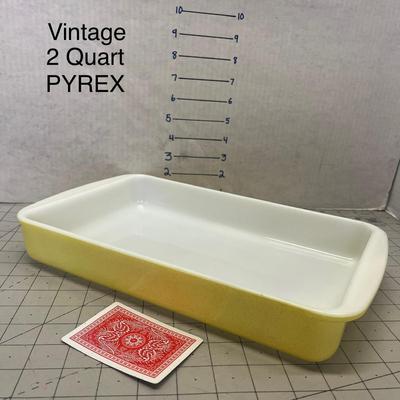 Vintage PYREX 232 2 Quart Baking Dish