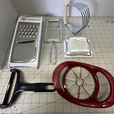 13-piece Mixed Kitchen Tool & Prep Gadget Set