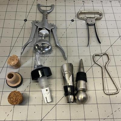 Vintage & Modern Kitchen Gadget Lot – 20+ Pieces