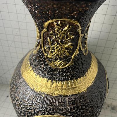 Antique-style Embossed Resin 20 inch Vase With Gold Detailing