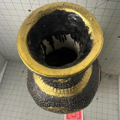 Antique-style Embossed Resin 20 inch Vase With Gold Detailing