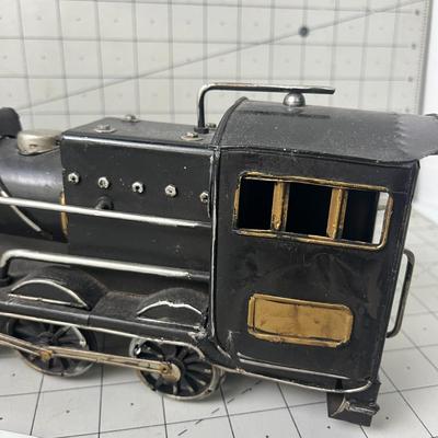 Antique Toy Folk Art Locomotive Engine Tin/metal