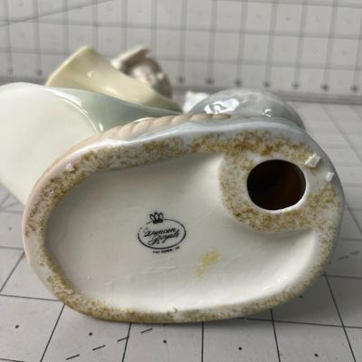 Vintage Duncan Royale Porcelain Figurine