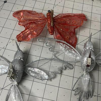 Glitter Clip-on Butterfly & Hummingbird Decor Set