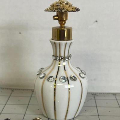 Vintage Collections - Paperweight, Diamon Stone And Perfume Bottle