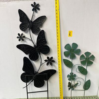 Flower & Butterflies Metal Garden Stake