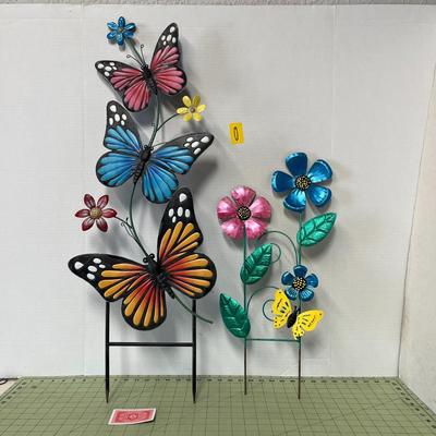 Metal Butterflies And Flower Wall Decor