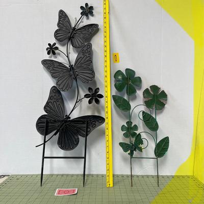 Metal Butterflies And Flower Wall Decor