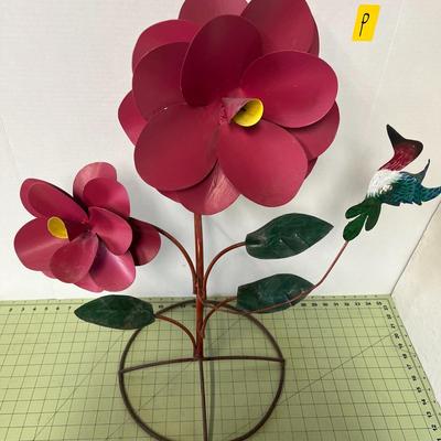 28 Inch Metal Flowers