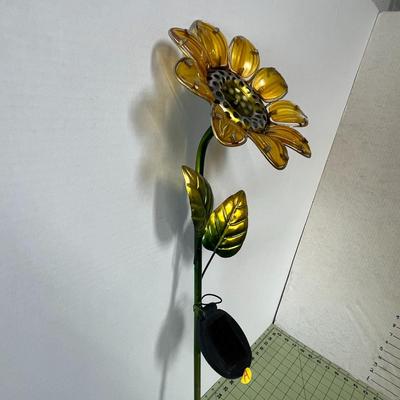 Yellow Solar Sunflower Garden Stake Light
