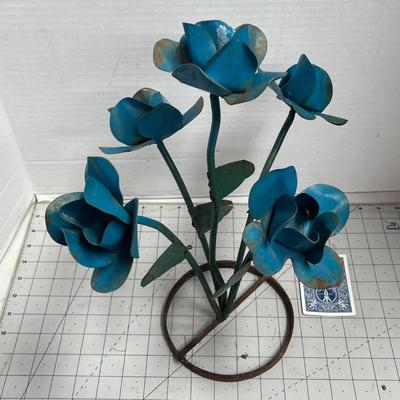Blue Roses Garden Stake