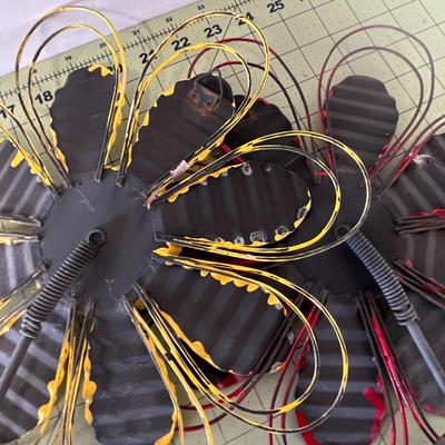 Metal Wind Wobble Flowers