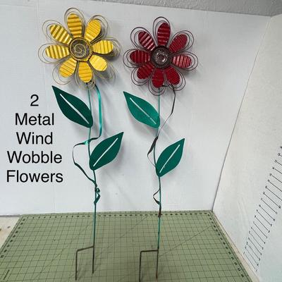 Metal Wind Wobble Flowers