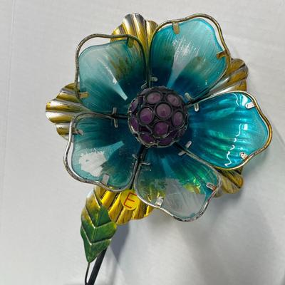 Metal & Glass Solar Flowers