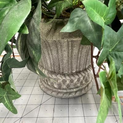 2 Artificial Faux Plants
