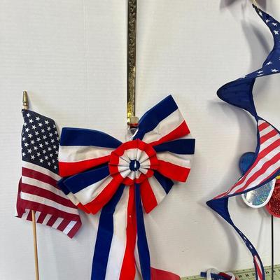 Hanging Wind Spinner, Patriotic Bundle